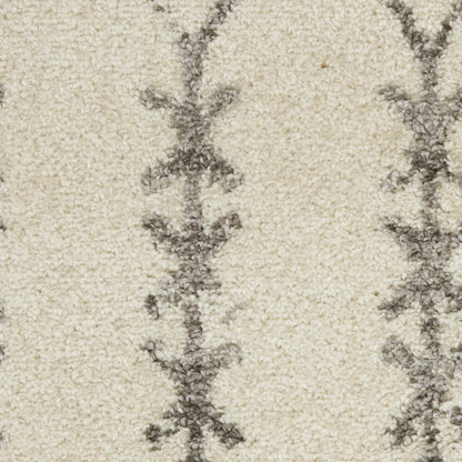 5' X 7' Gray And Ivory Geometric Distressed Area Rug
