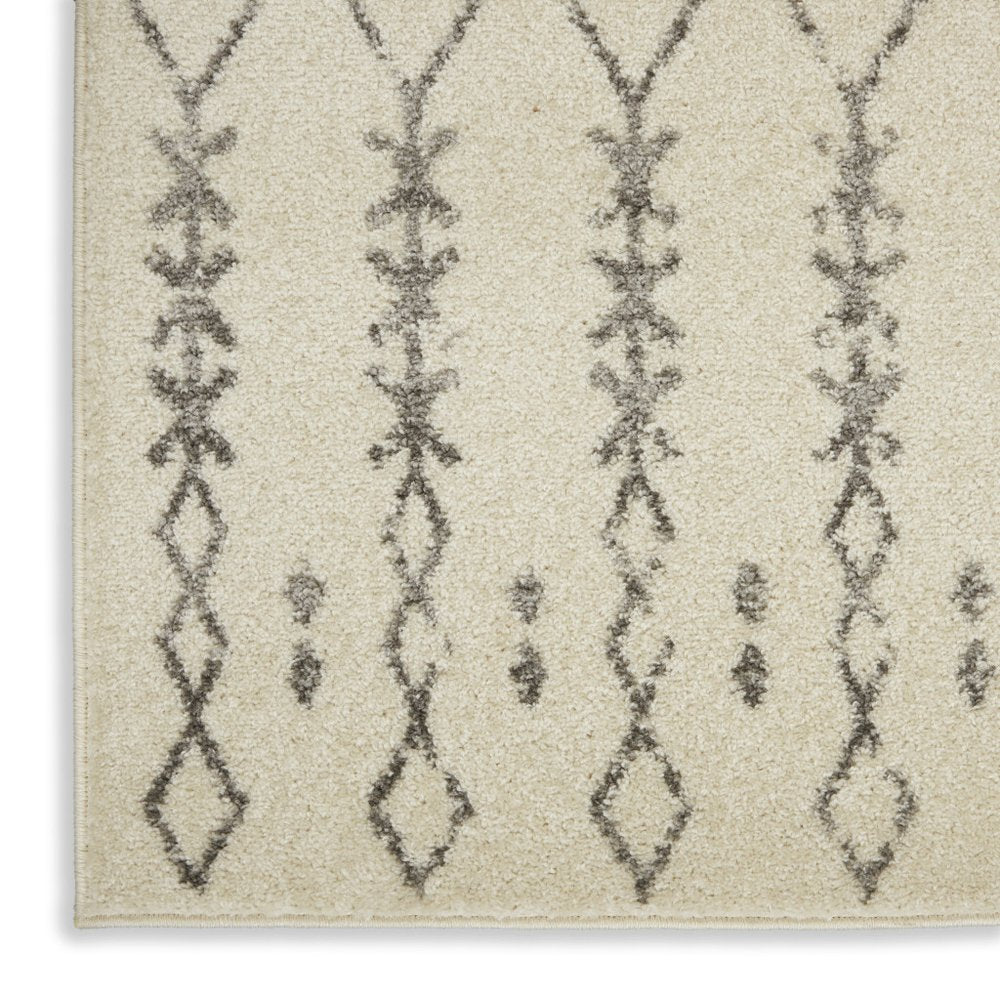 8' X 10' Gray And Ivory Geometric Distressed Area Rug