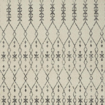 8' X 10' Gray And Ivory Geometric Distressed Area Rug