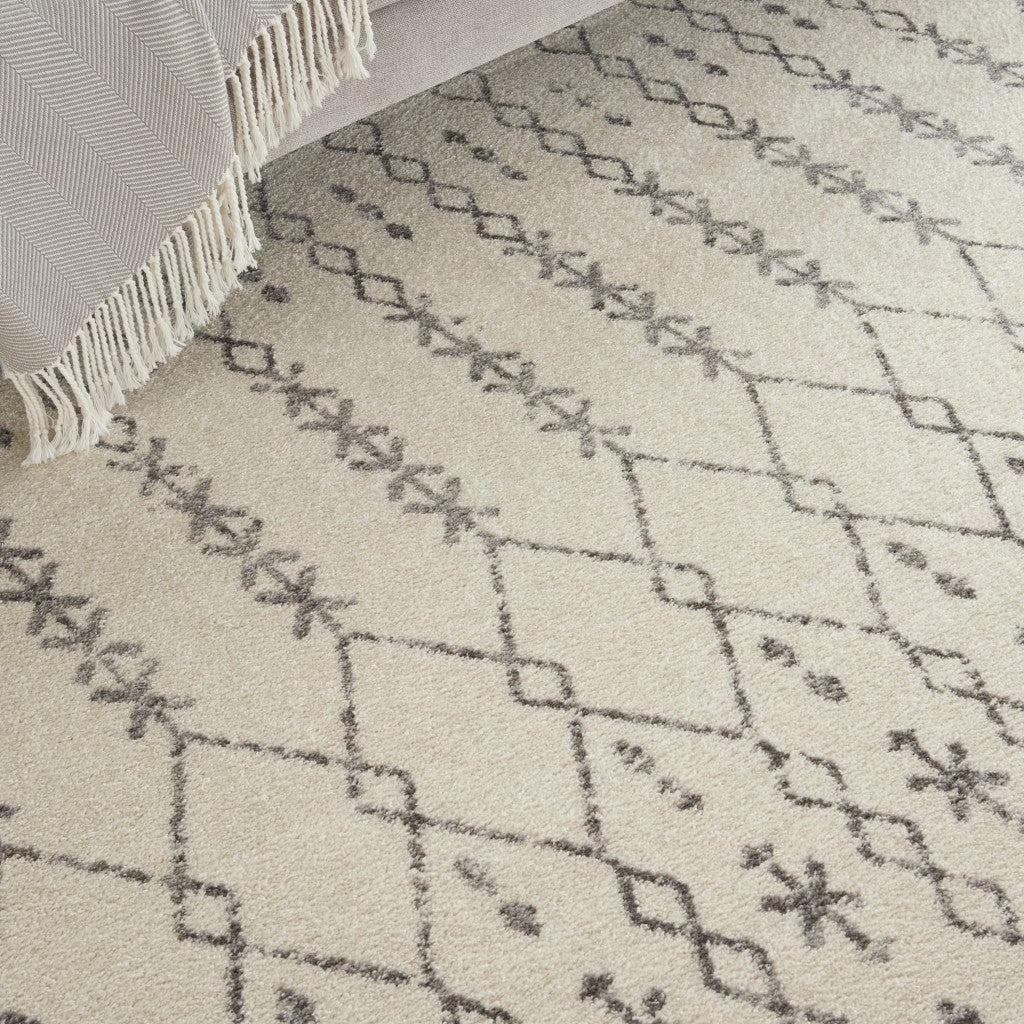 4' X 6' Gray Geometric Power Loom Area Rug