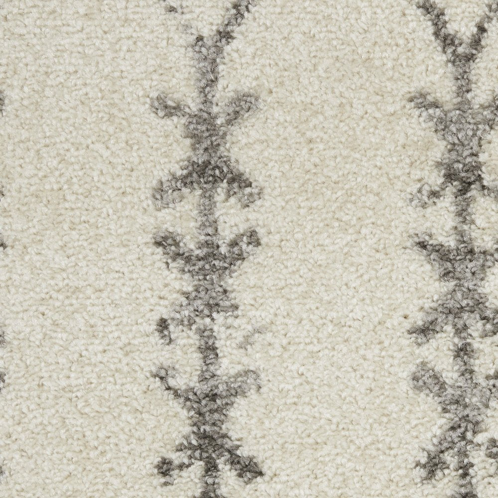 8' X 10' Gray And Ivory Geometric Distressed Area Rug