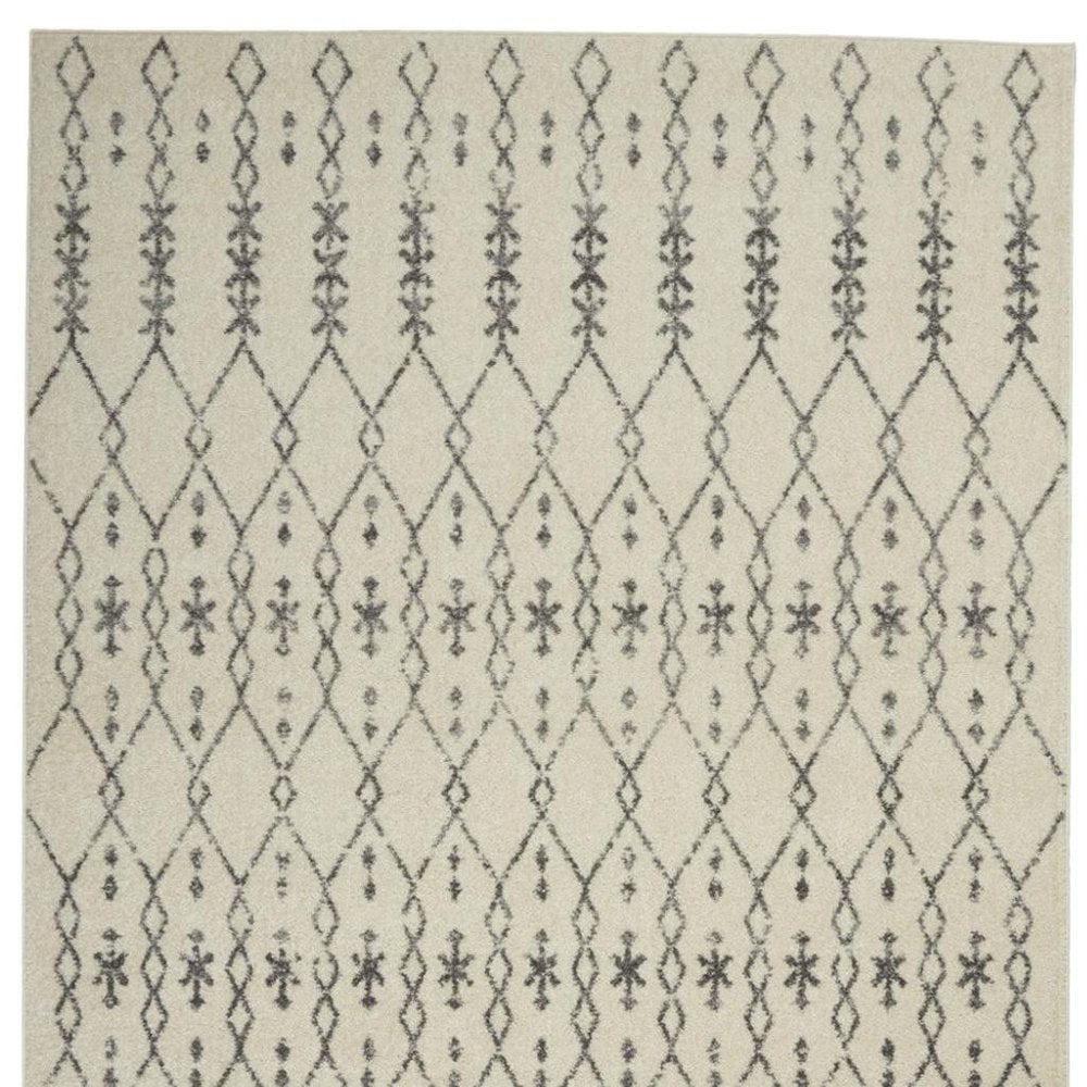 8' X 10' Gray And Ivory Geometric Distressed Area Rug