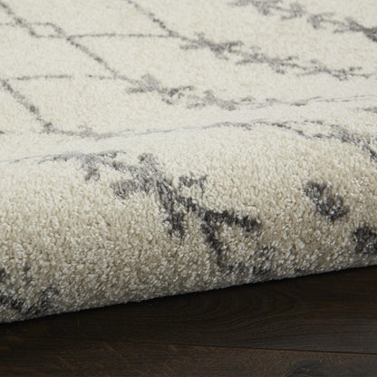 5' X 7' Gray And Ivory Geometric Distressed Area Rug