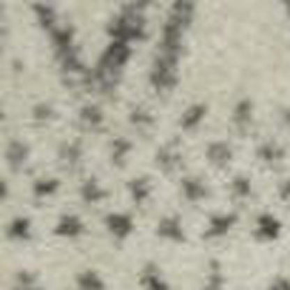 5' X 7' Gray And Ivory Geometric Area Rug