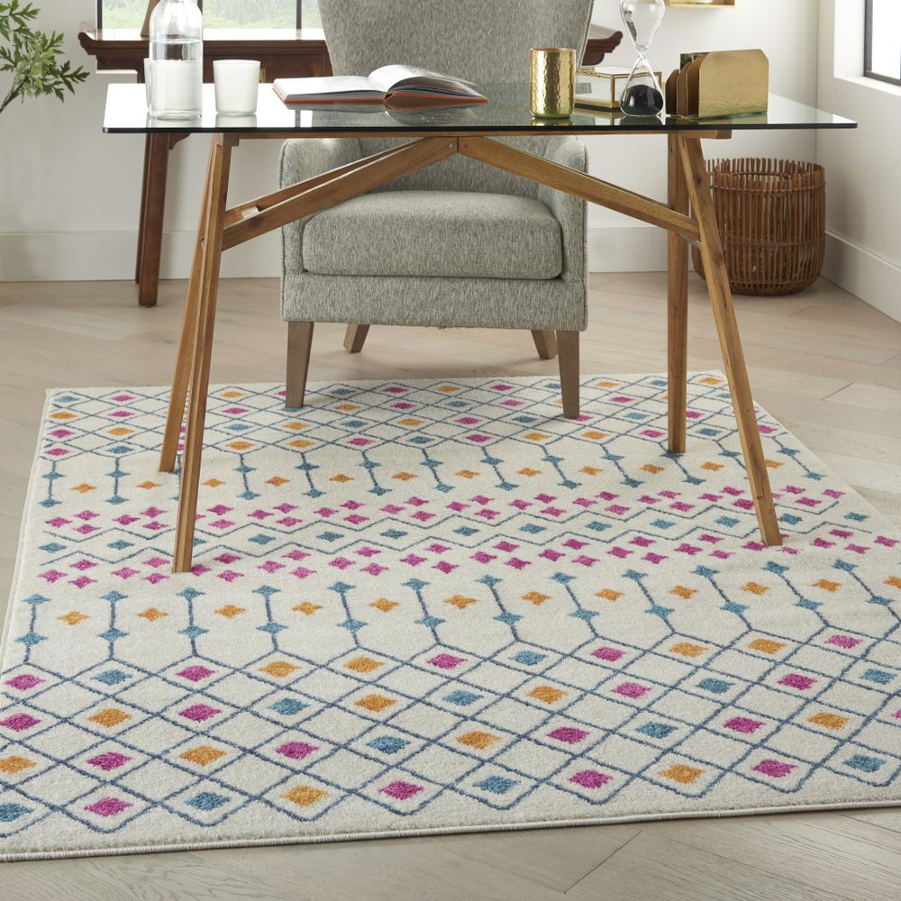 5' X 7' Ivory And Blue Geometric Area Rug
