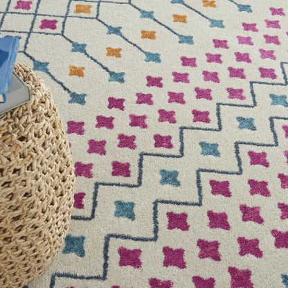 5' X 7' Ivory And Blue Geometric Area Rug