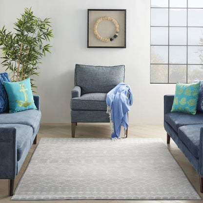 5' X 7' Gray And Ivory Geometric Area Rug