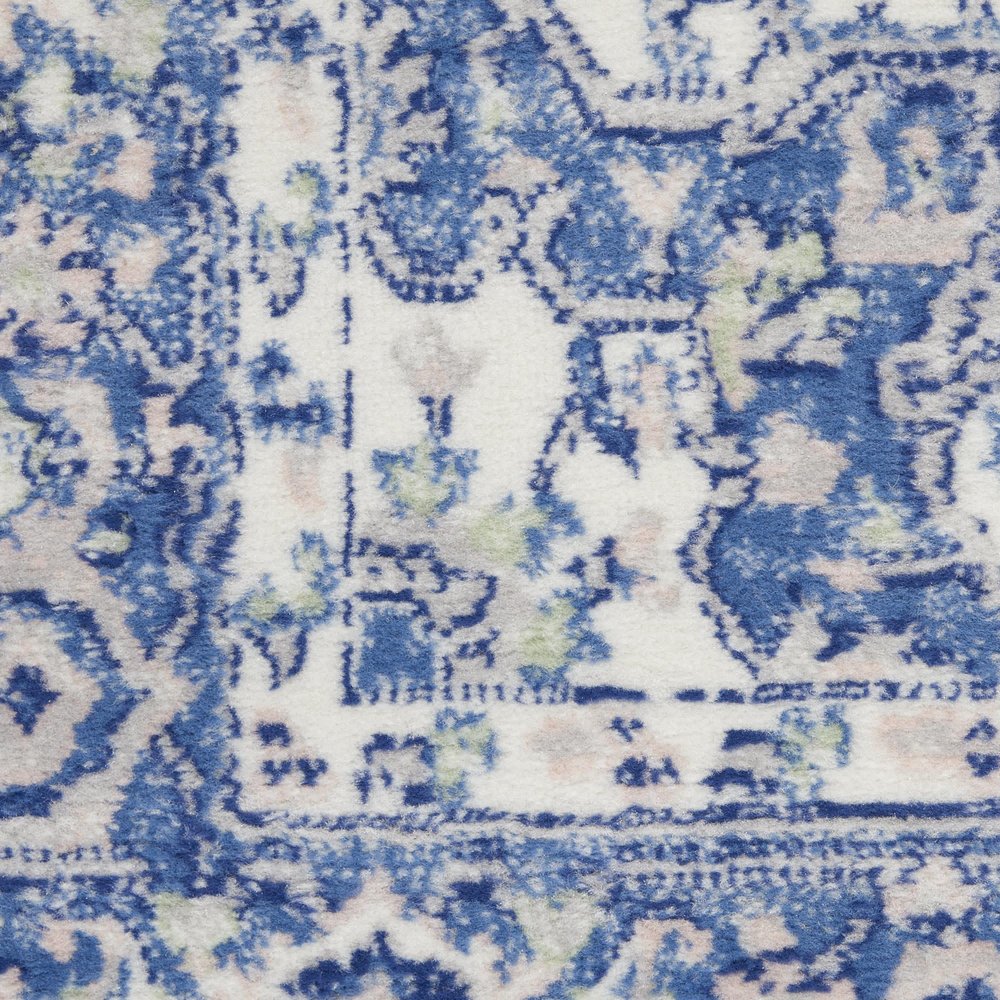 4' X 6' Ivory And Blue Medallion Area Rug