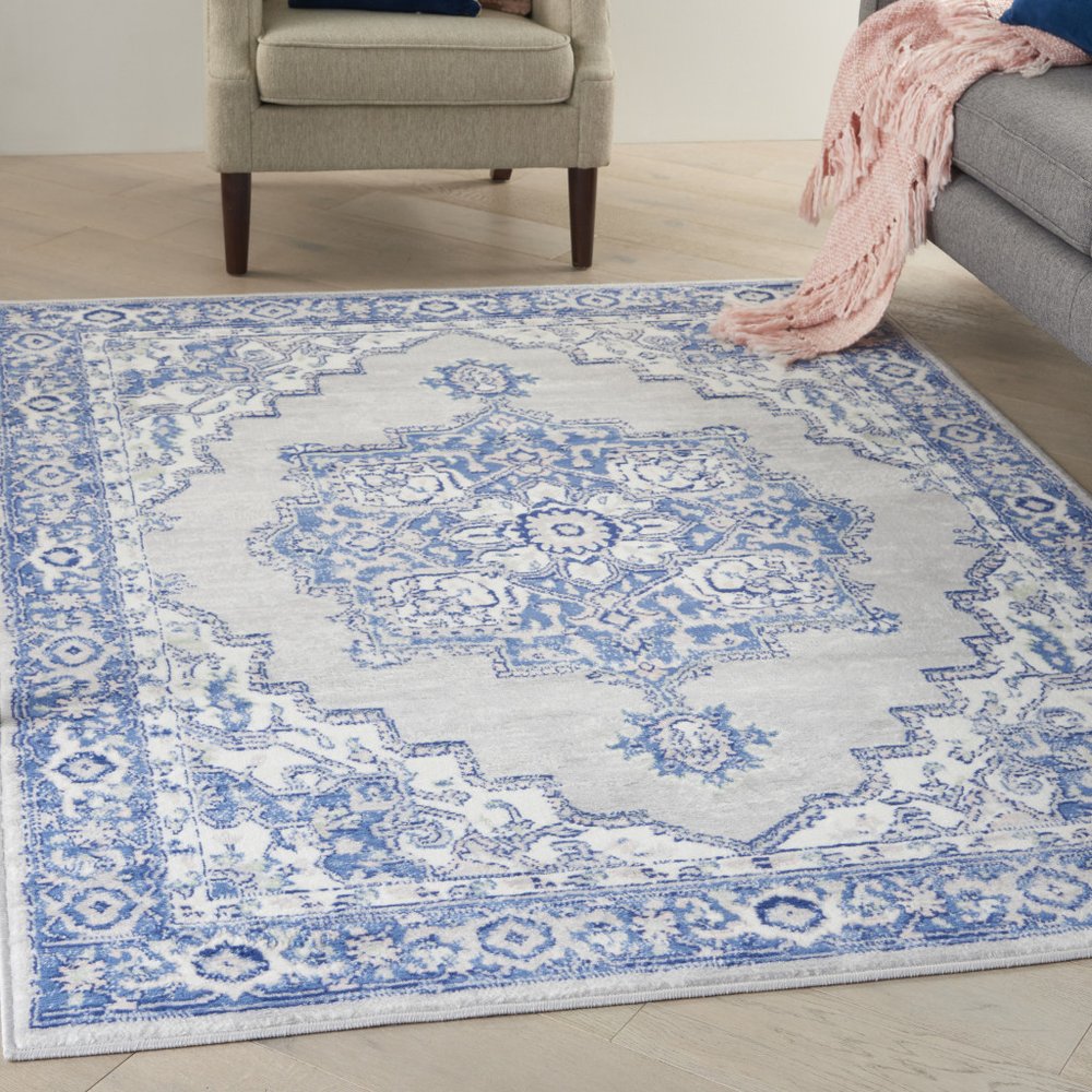 4' X 6' Ivory And Blue Medallion Area Rug