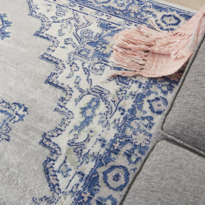 4' X 6' Ivory And Blue Medallion Area Rug