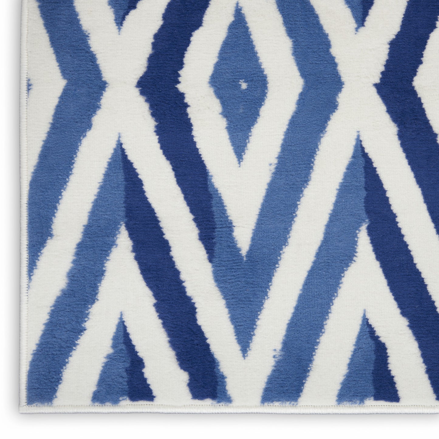 5' X 7' Blue And Ivory Geometric Dhurrie Area Rug