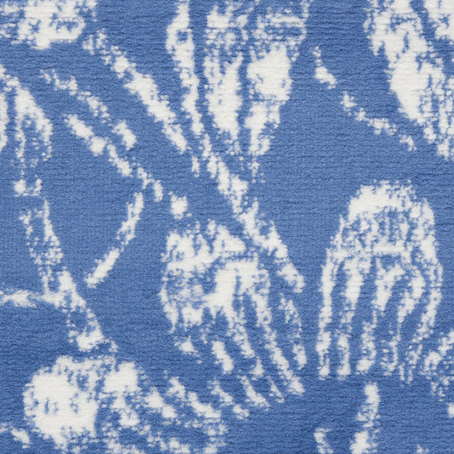 6' X 9' Blue And Ivory Floral Distressed Area Rug