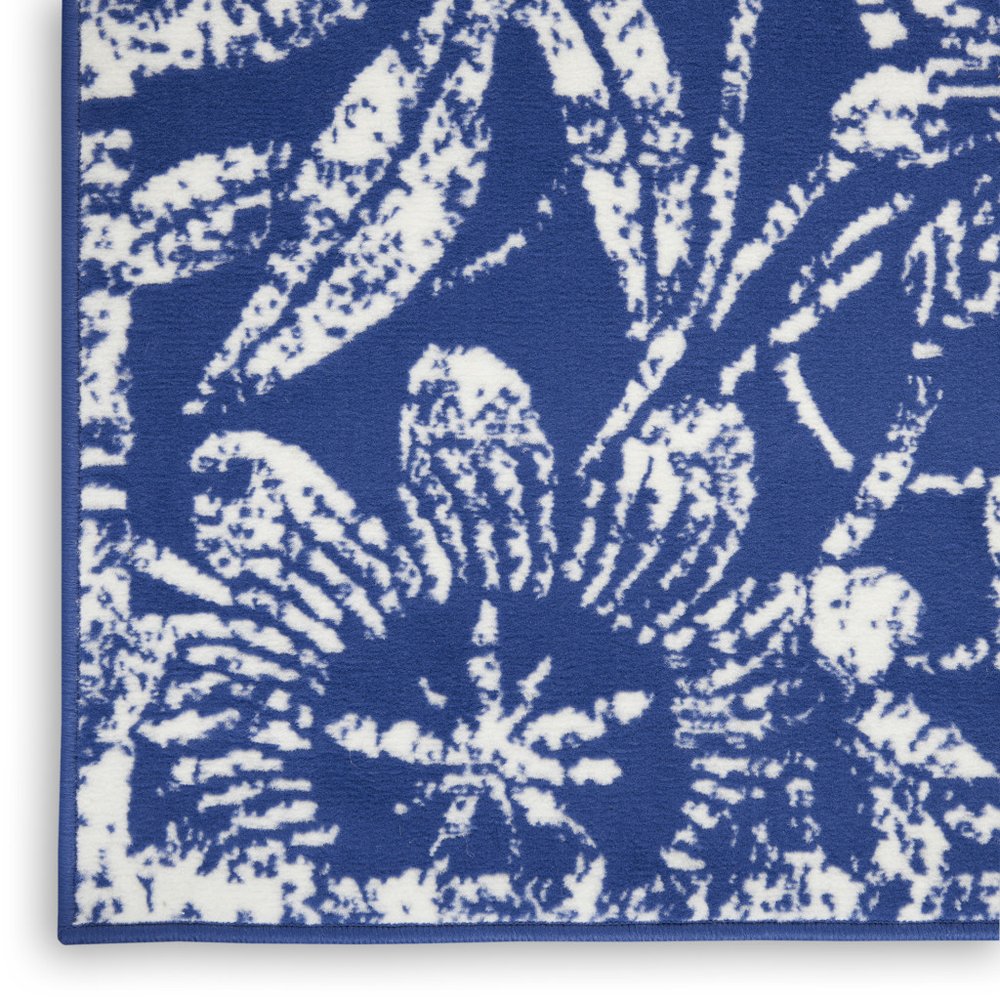 5' X 7' Ivory And Blue Floral Vines Distressed Area Rug