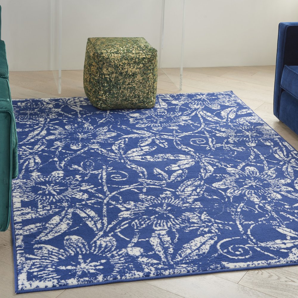 6' X 9' Ivory And Blue Floral Vines Distressed Area Rug