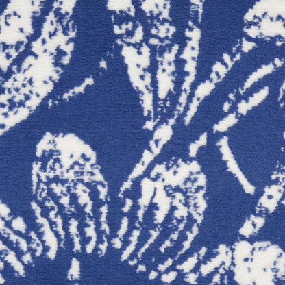 6' X 9' Ivory And Blue Floral Vines Distressed Area Rug