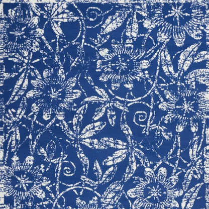 5' X 7' Ivory And Blue Floral Vines Distressed Area Rug