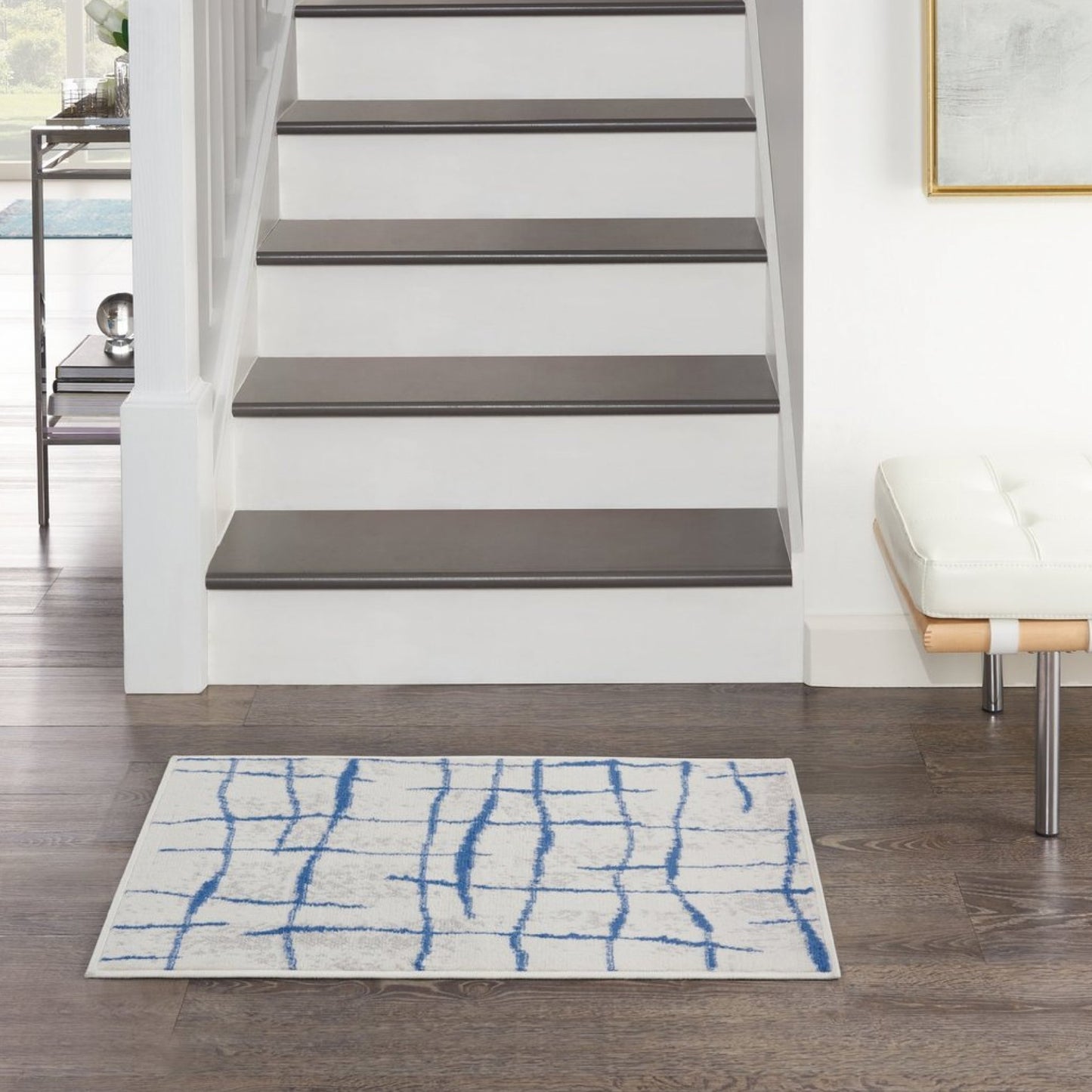 4' X 6' Blue And Ivory Abstract Dhurrie Area Rug