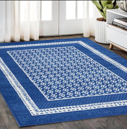 6' X 9' Blue And White Geometric Area Rug