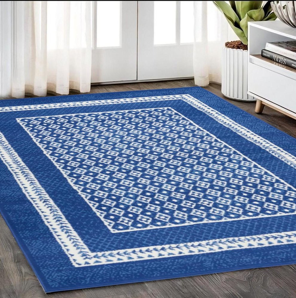5' X 7' Blue And White Geometric Area Rug