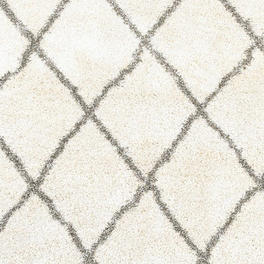 7' X 10' Ivory And Gray Geometric Lattice Area Rug