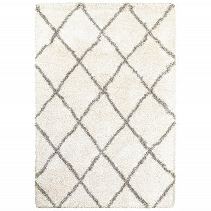 4' X 6' Ivory And Gray Geometric Lattice Area Rug