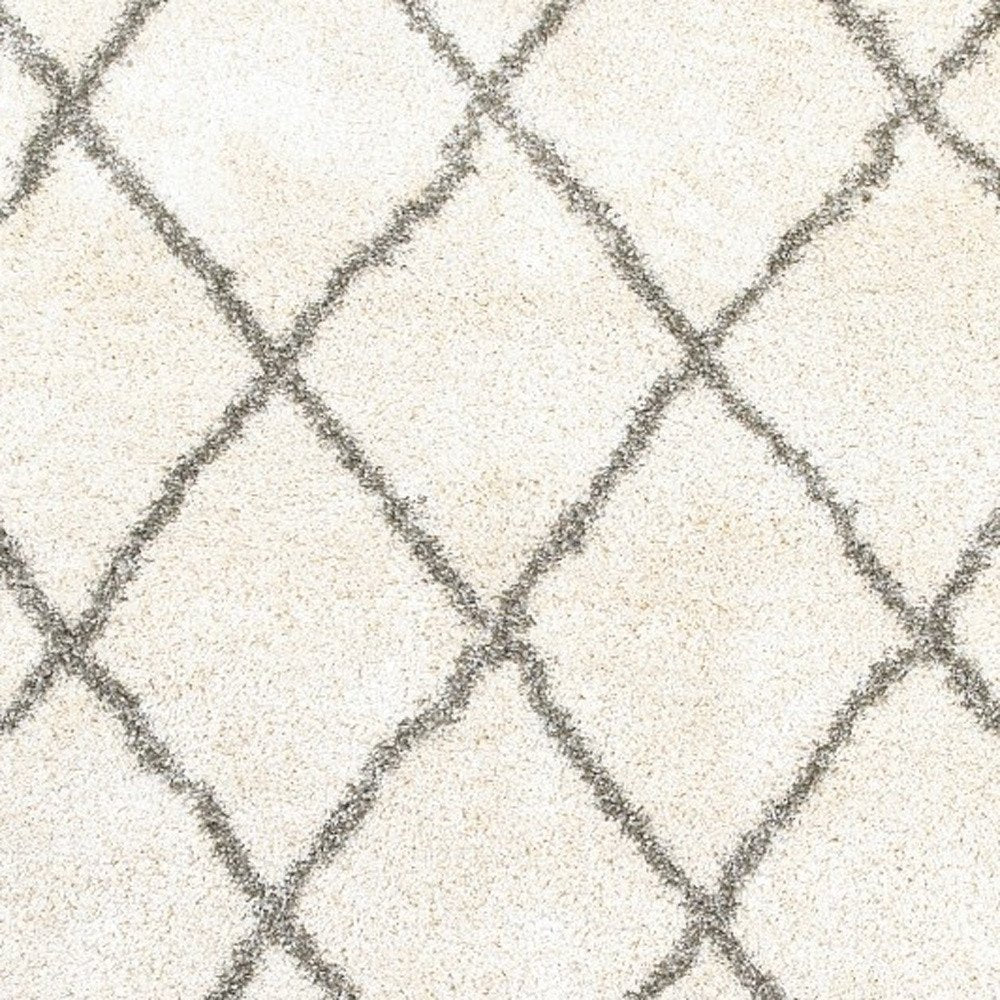 2' X 3' Ivory And Gray Geometric Lattice Scatter Rug