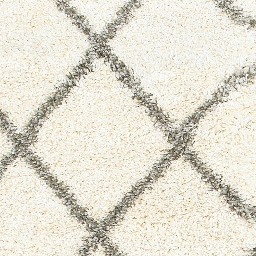 2' X 3' Ivory And Gray Geometric Lattice Scatter Rug