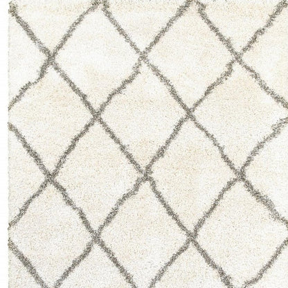 5' X 8' Ivory And Gray Geometric Lattice Area Rug