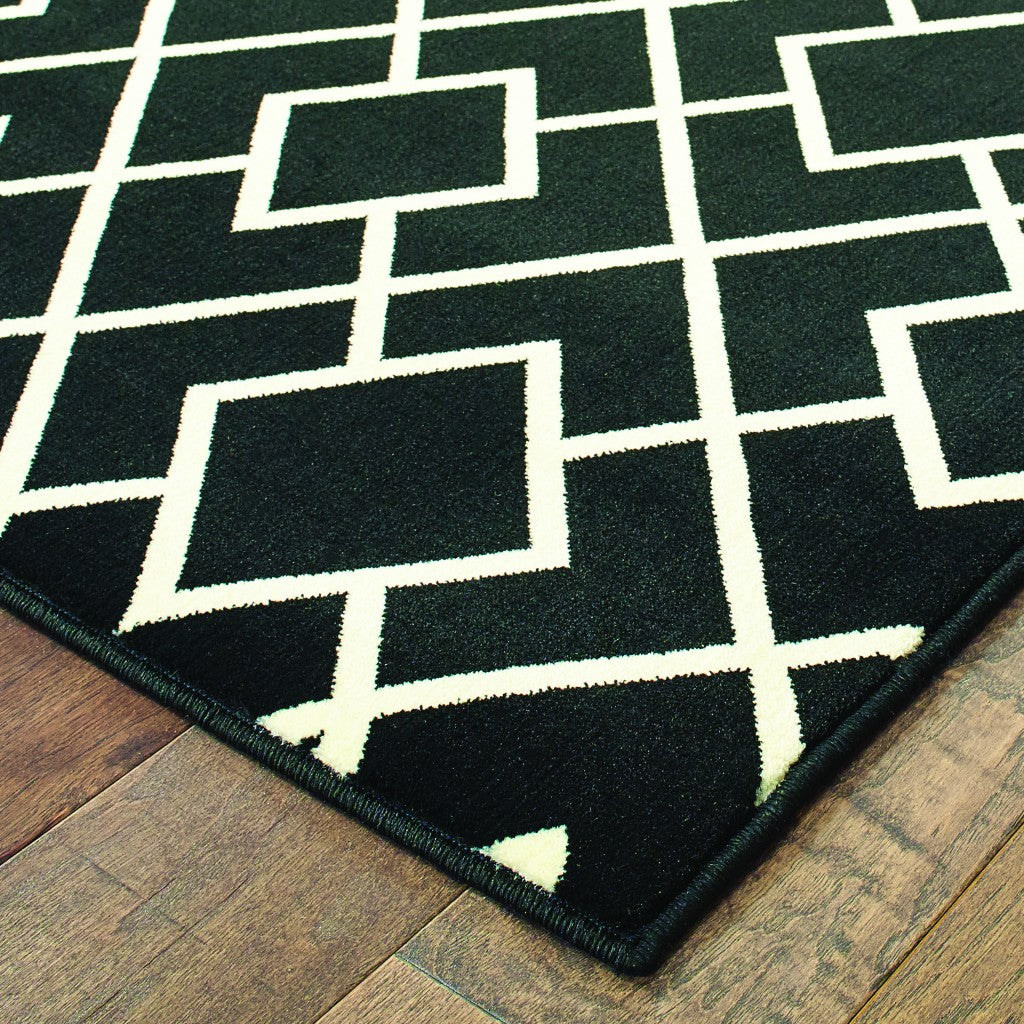 7' X 10' Black Ivory Machine Woven Geometric Diamonds Indoor Area Rug