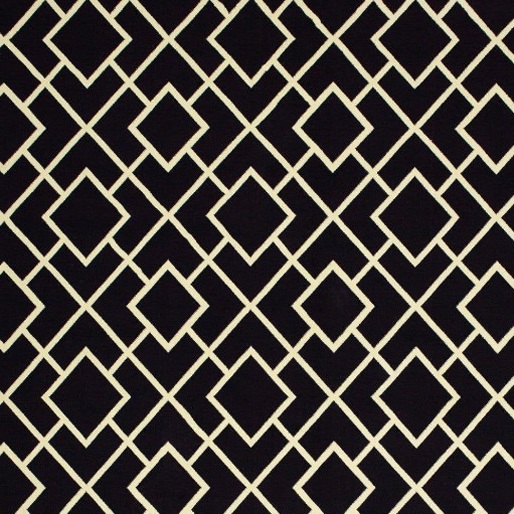 5' X 8' Black Ivory Machine Woven Geometric Diamonds Indoor Area Rug