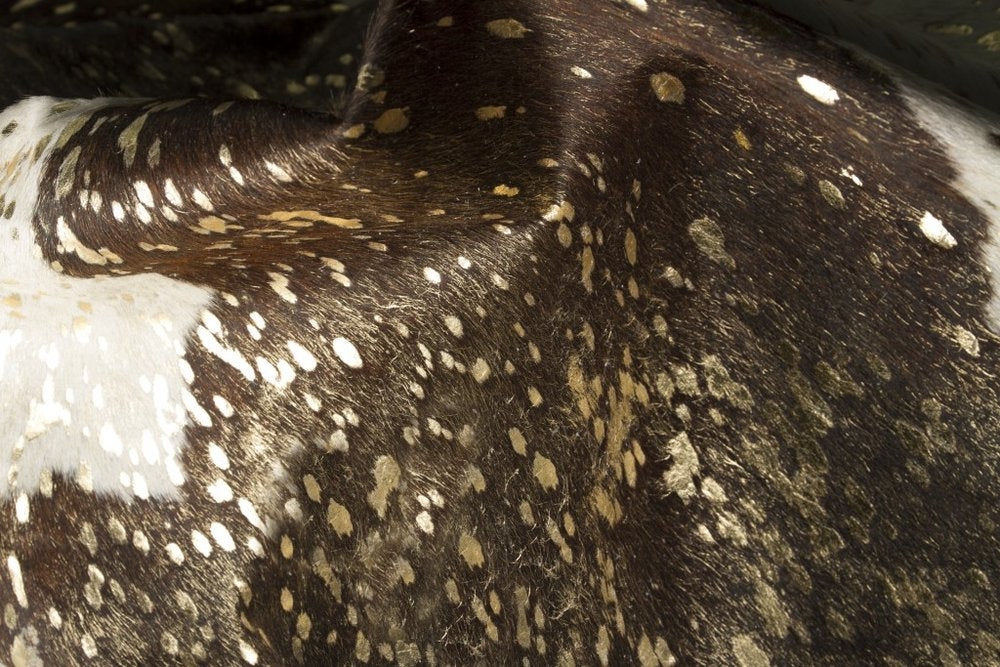 6' X 7' Gold And White Cowhide Area Rug