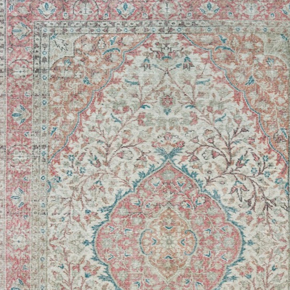 8' X 10' Ivory And Pink Oriental Area Rug