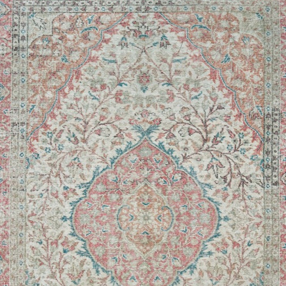 8' X 10' Ivory And Pink Oriental Area Rug