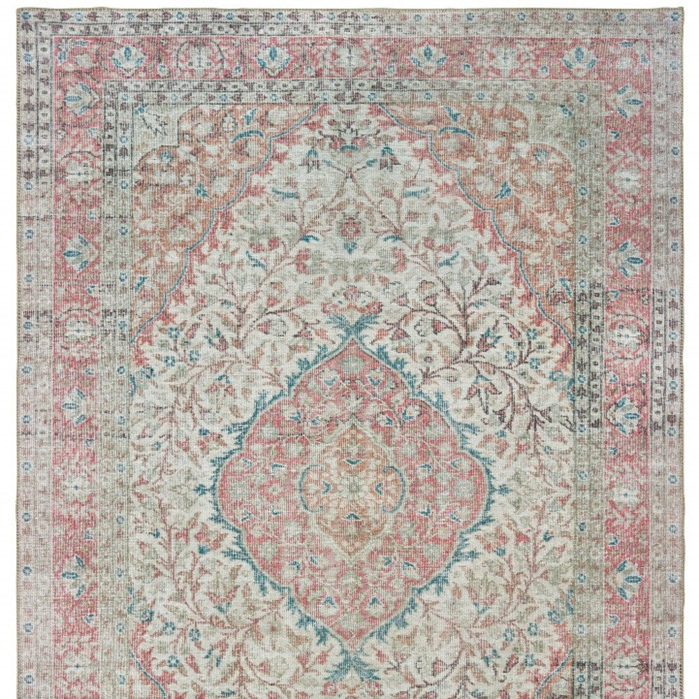 5' X 8' Ivory And Pink Oriental Area Rug