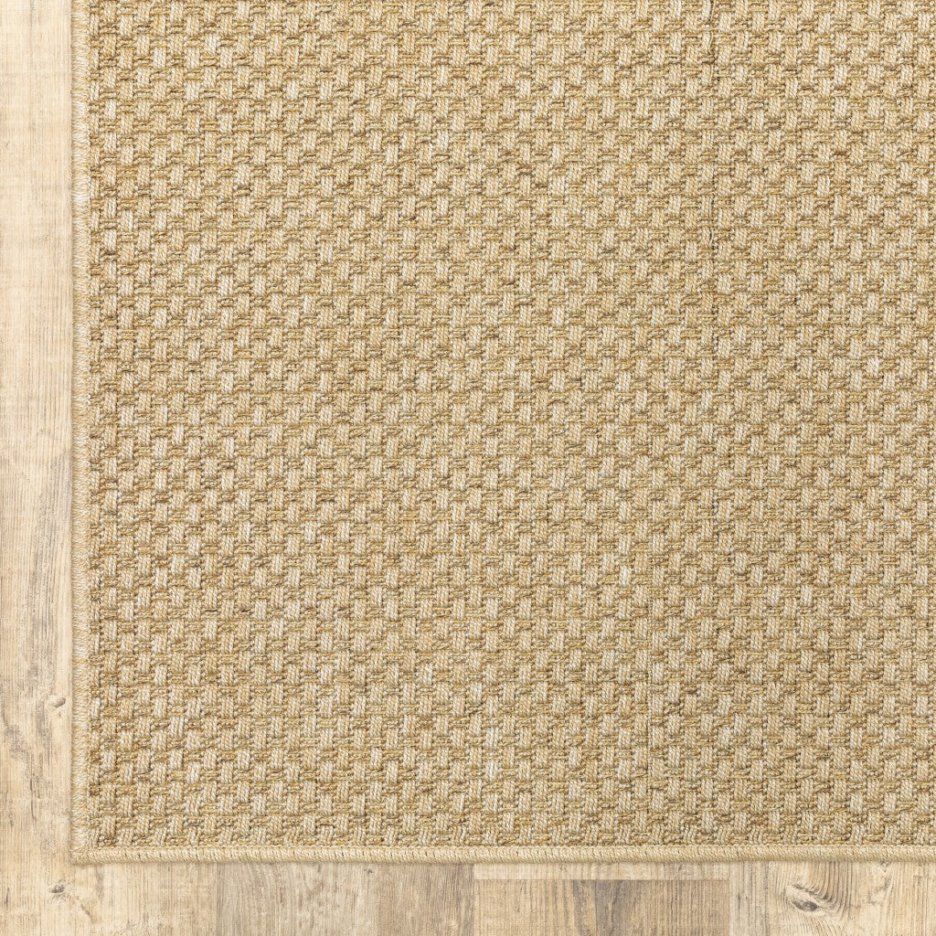 7' X 10' Beige Indoor Outdoor Area Rug