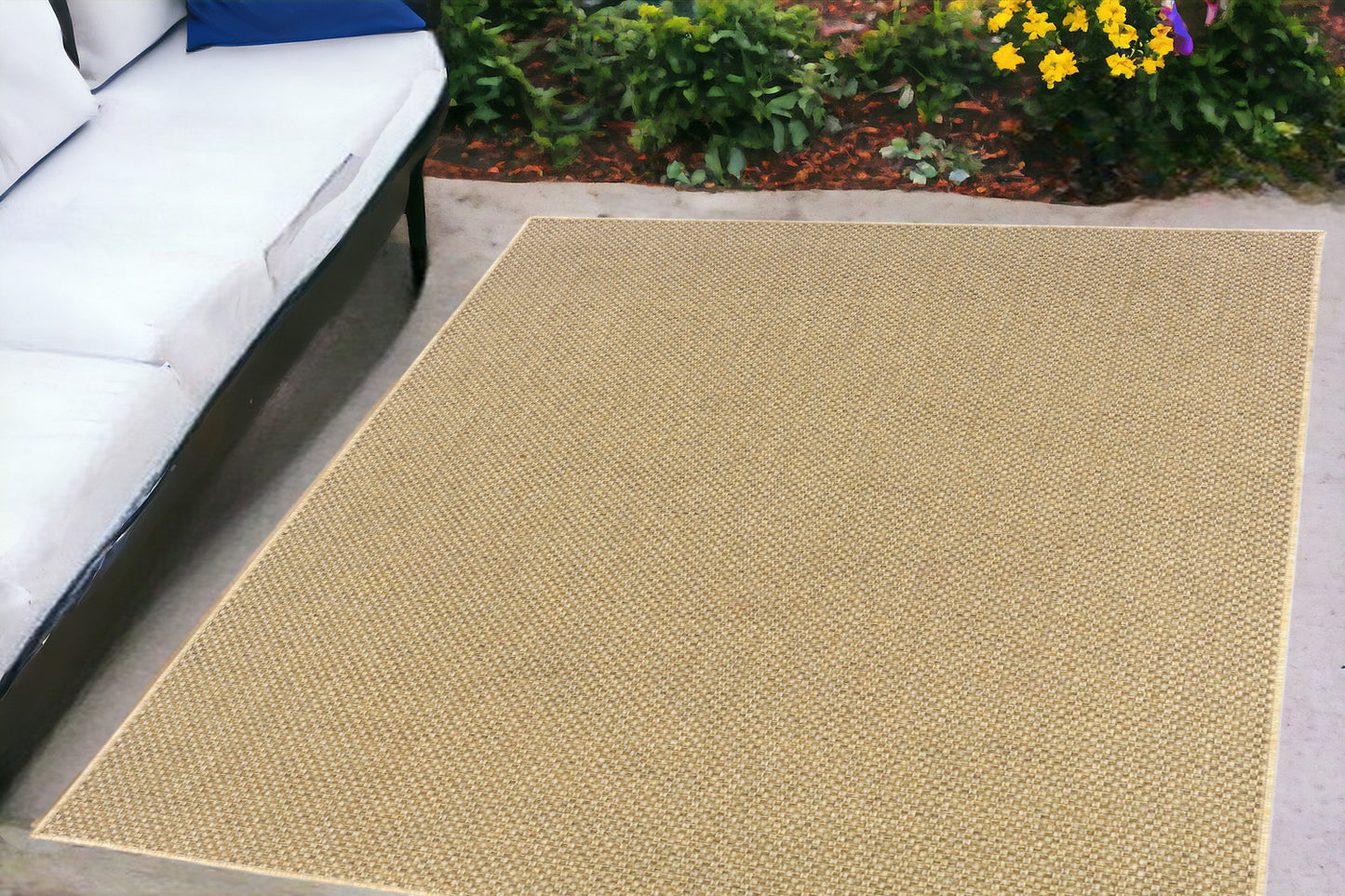 7' X 10' Beige Indoor Outdoor Area Rug