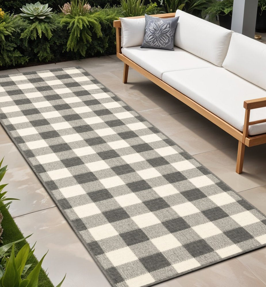 5' X 8' Gray and Ivory Indoor Outdoor Area Rug