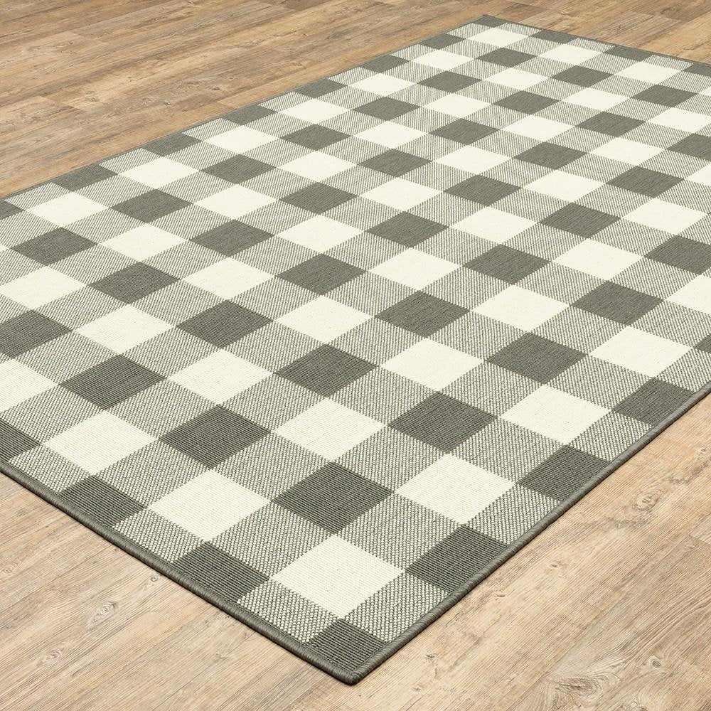 8' Gray And Ivory Indoor Outdoor Runner Rug
