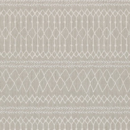 5' X 7' Gray And Ivory Indoor Outdoor Area Rug