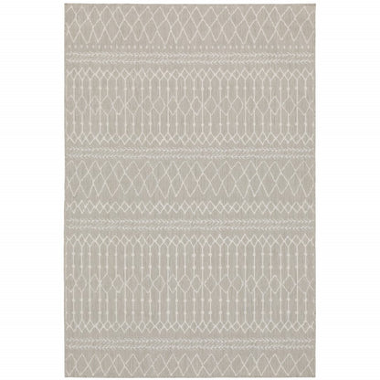 5' X 7' Gray And Ivory Indoor Outdoor Area Rug