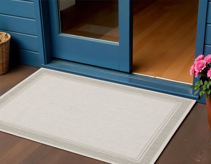 8' X 10' Gray And Ivory Indoor Outdoor Area Rug