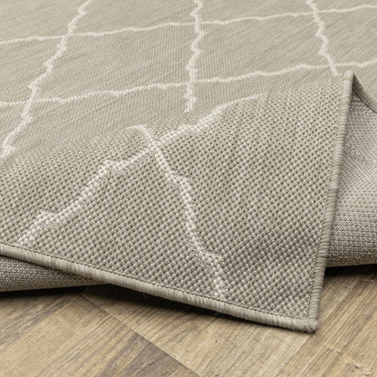3' X 5' Gray And Ivory Indoor Outdoor Area Rug