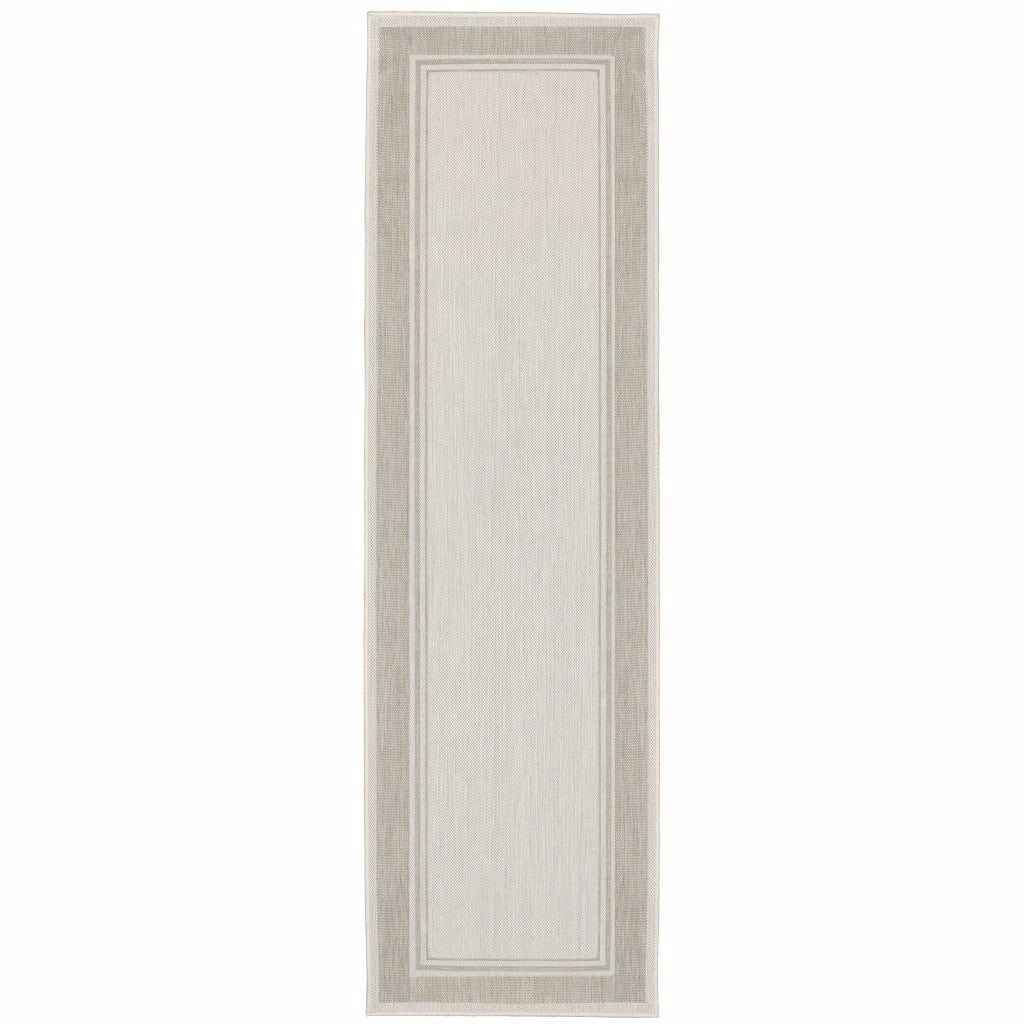 7' X 9' Gray and Ivory Indoor Outdoor Area Rug