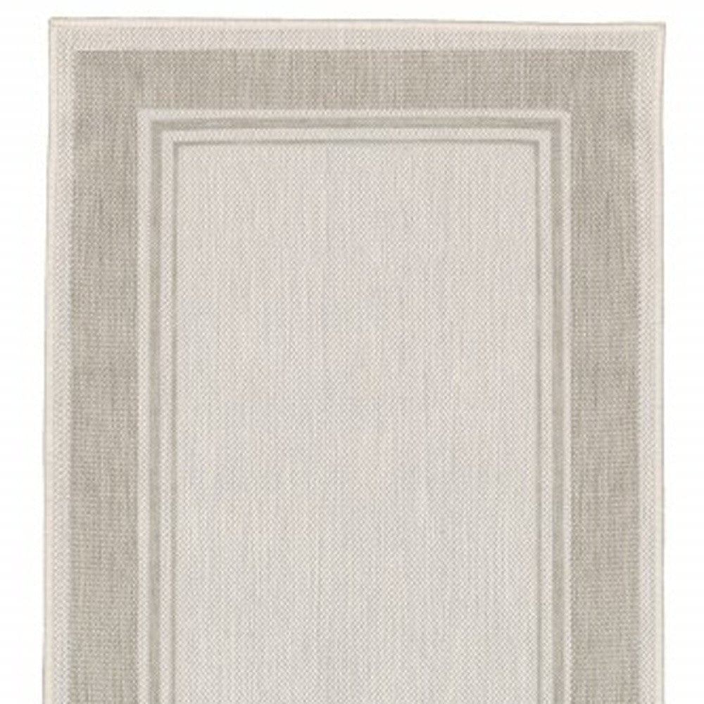 7' X 9' Gray and Ivory Indoor Outdoor Area Rug