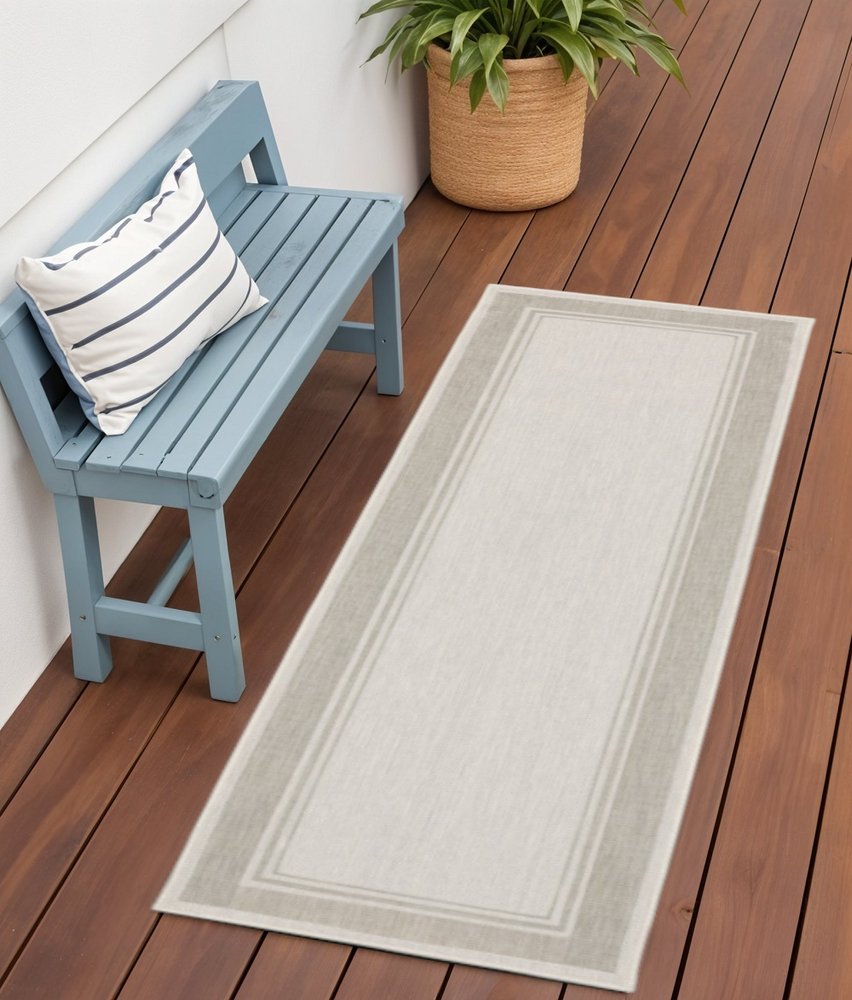 3' X 5' Gray And Ivory Indoor Outdoor Area Rug