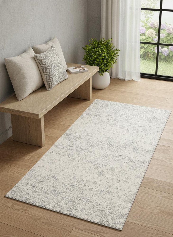 8' X 11' Ivory Distressed Ikat Pattern Area Rug
