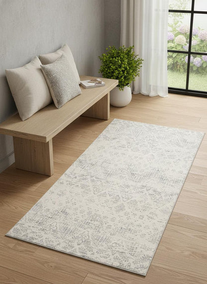 8' X 11' Ivory Distressed Ikat Pattern Area Rug