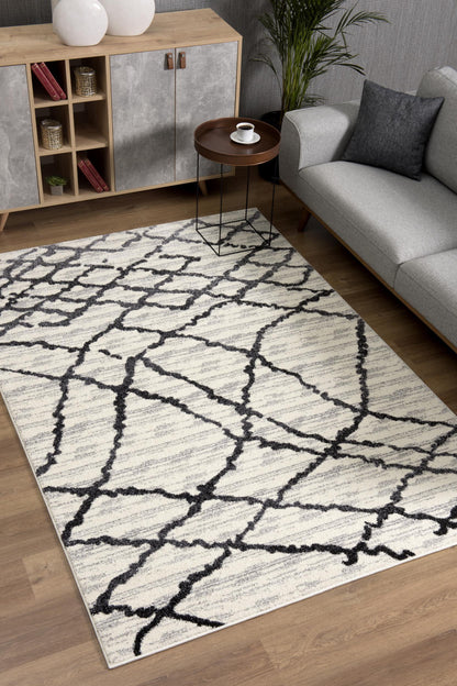 5' X 8' Gray And Black Modern Abstract Area Rug