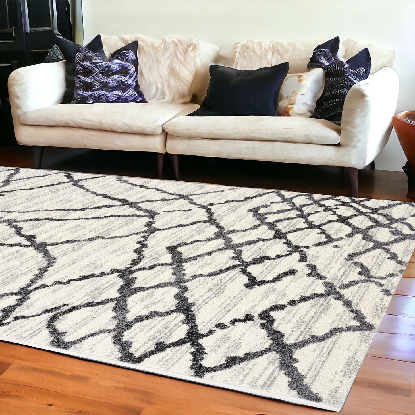 8' X 11' Gray And Black Modern Abstract Area Rug