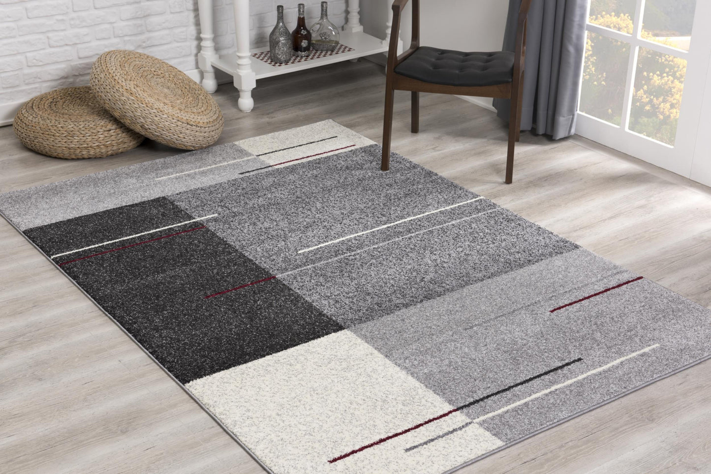 4' X 6' Gray Modern Geometric Area Rug